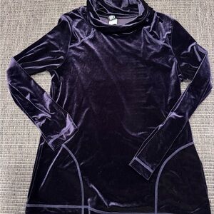 Gump’s San Francisco Luxurious “Velvet “Women's Tunic in Deep Purple